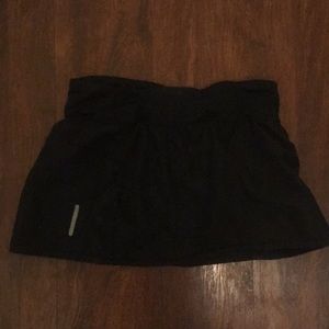 Women’s athletic skirt with built in spandex